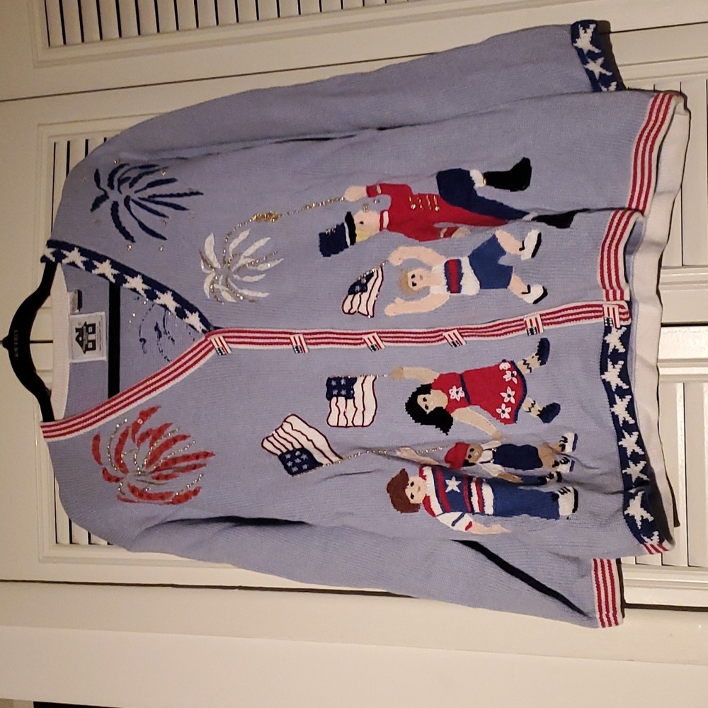 Like new! Vintage Storybook Knits July 4th parade sweater